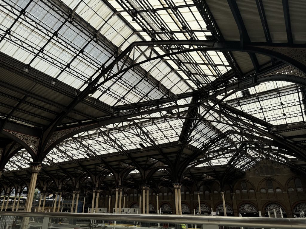 First Class Clarity at London Liverpool Street Station image